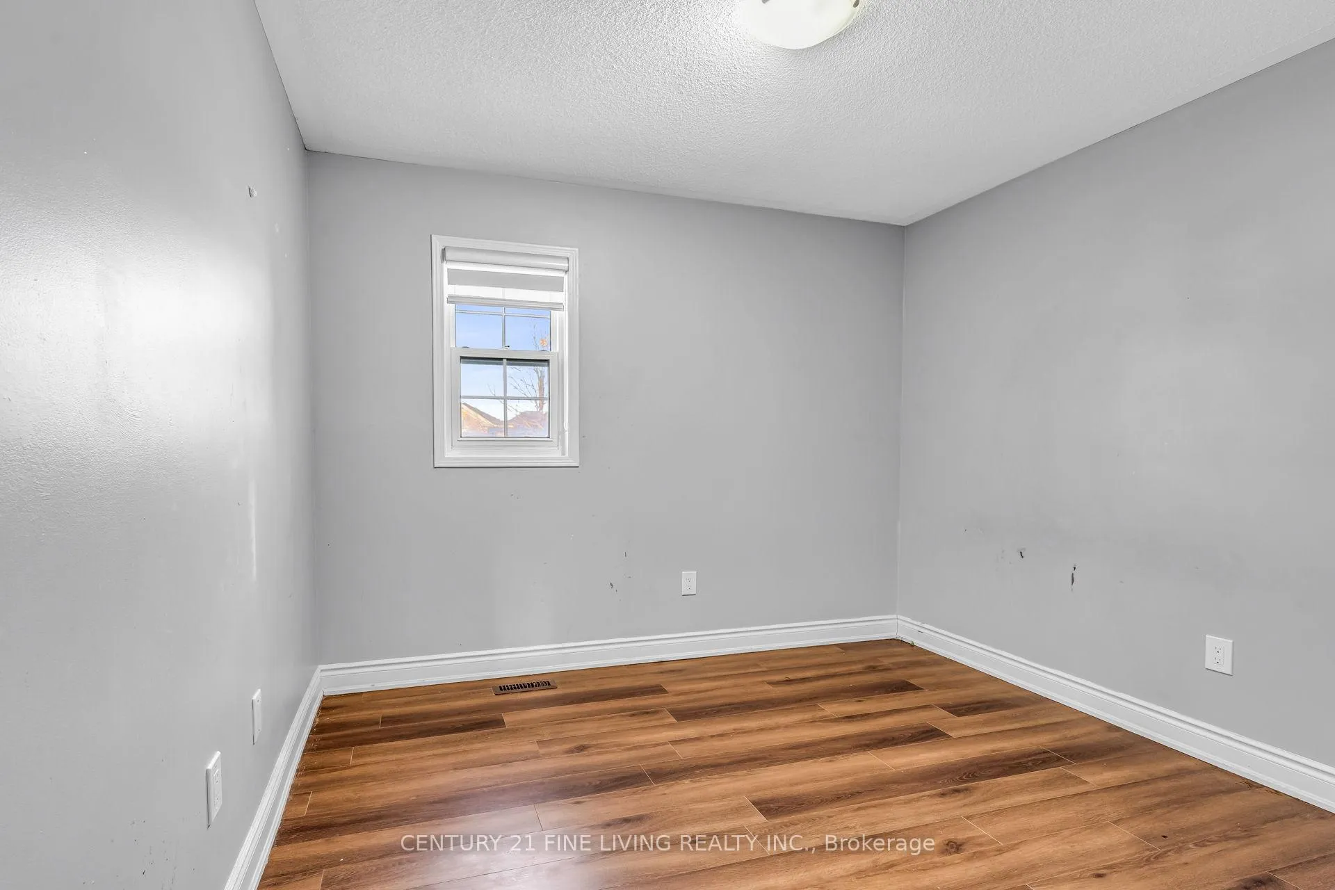Photo 25 of 20 Edenvalley Road, Brampton, Fletcher's Meadow — HOMEH