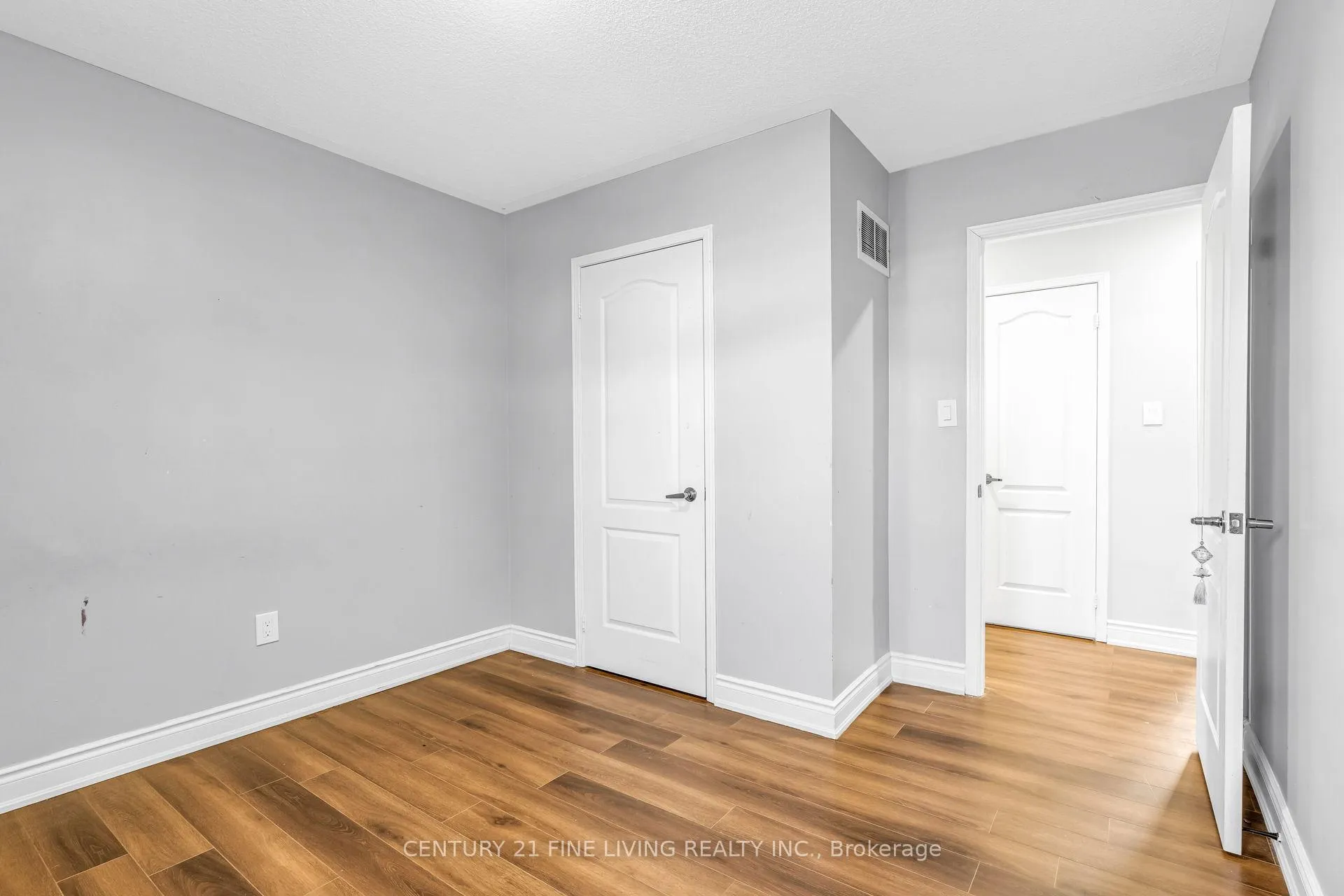 Photo 26 of 20 Edenvalley Road, Brampton, Fletcher's Meadow — HOMEH
