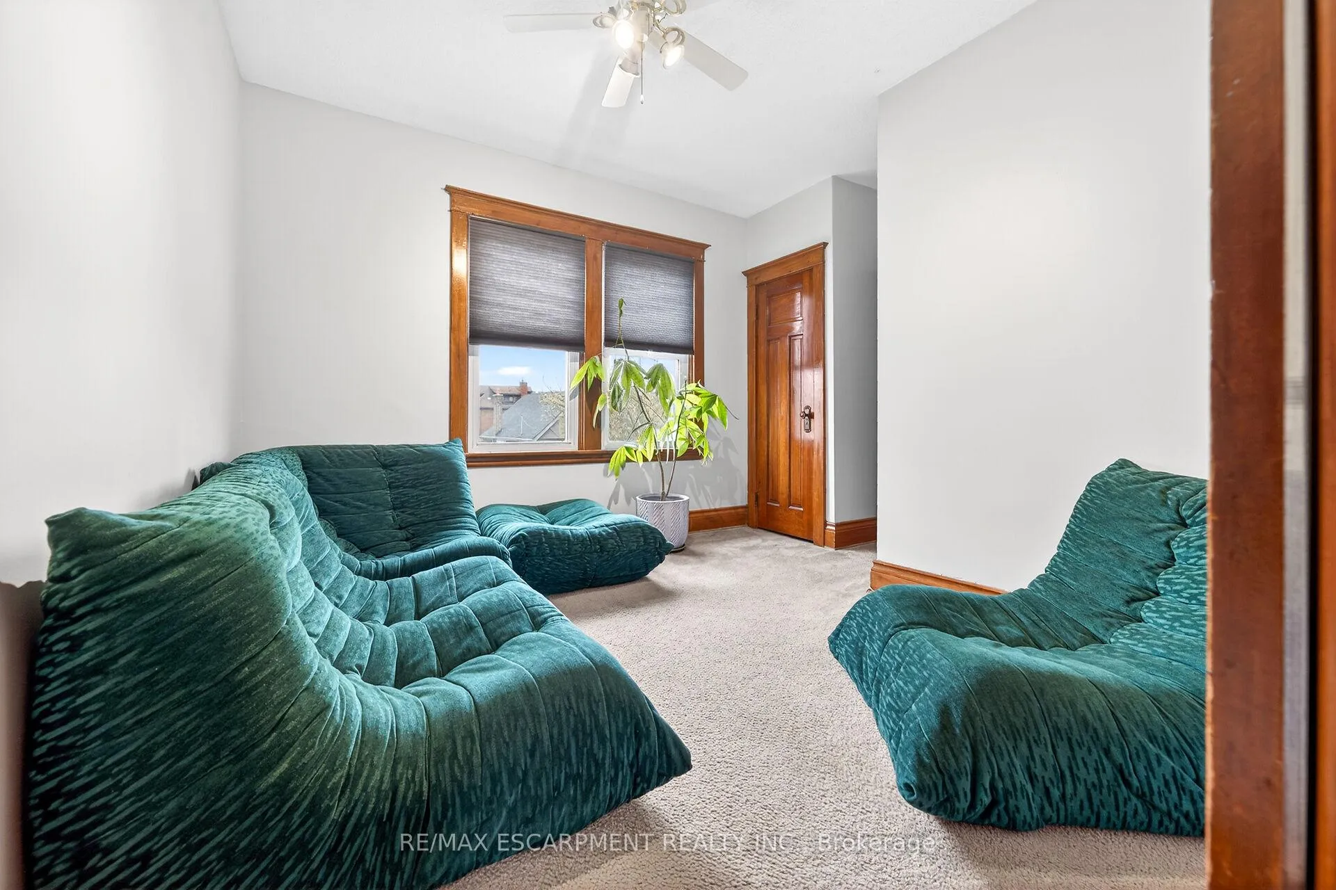 Photo 17 of 188 Park Row S, Hamilton, Delta — HOMEH