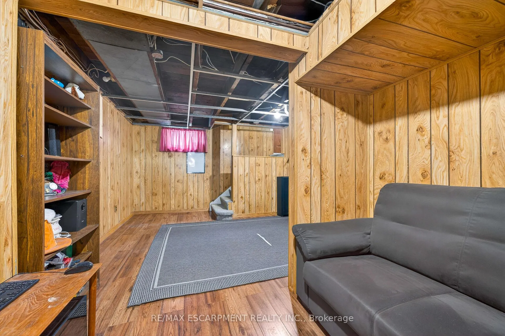 Photo 23 of 188 Park Row S, Hamilton, Delta — HOMEH
