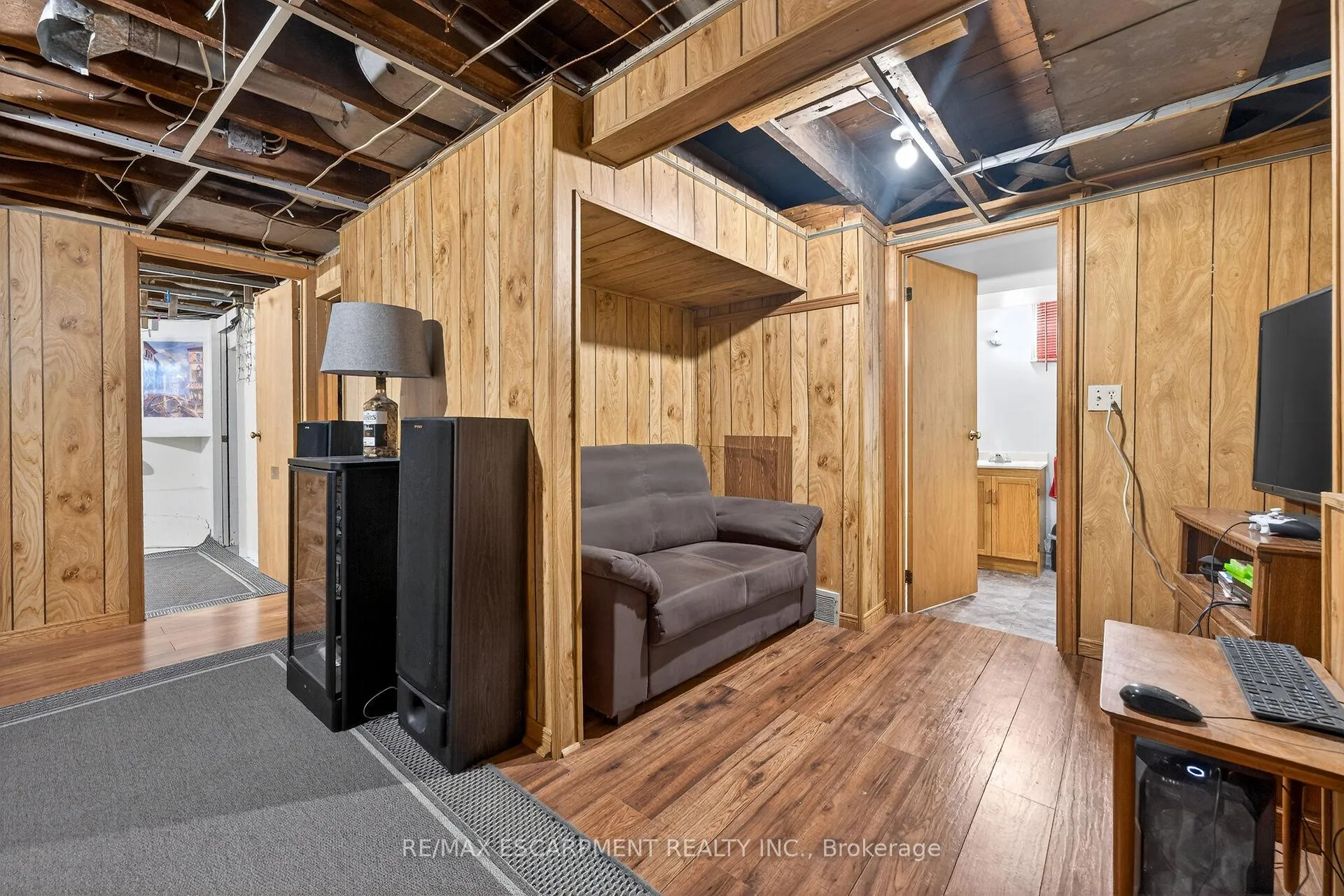 Photo 24 of 188 Park Row S, Hamilton, Delta — HOMEH