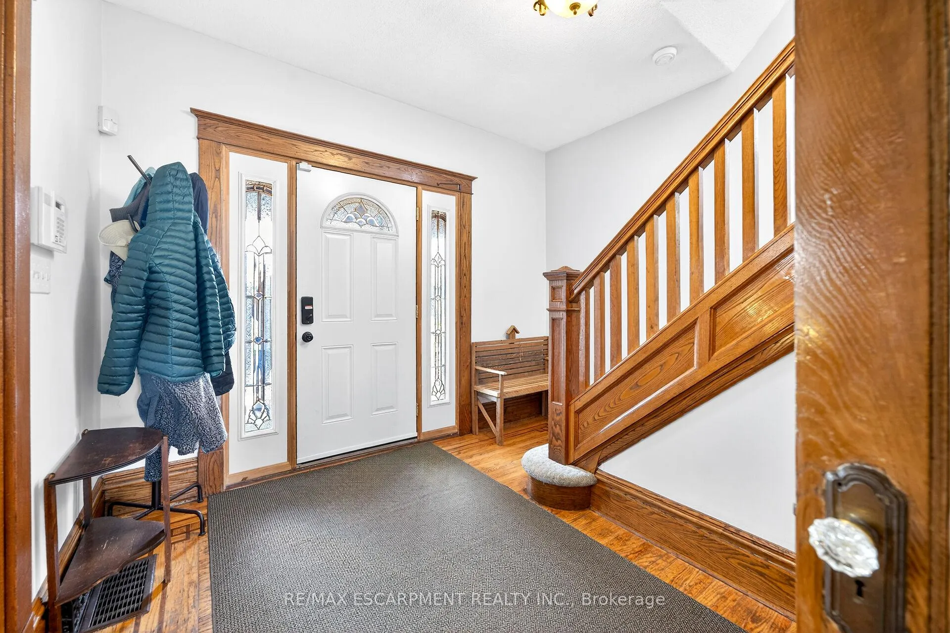 Photo 26 of 188 Park Row S, Hamilton, Delta — HOMEH