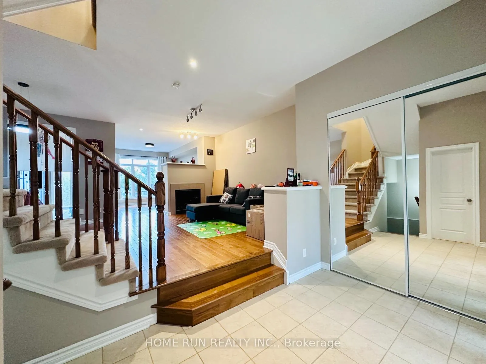 Photo 3 of 1191 Tischart Crescent, Ottawa, Kanata - Kanata Lakes/Heritage Hills — HOMEH