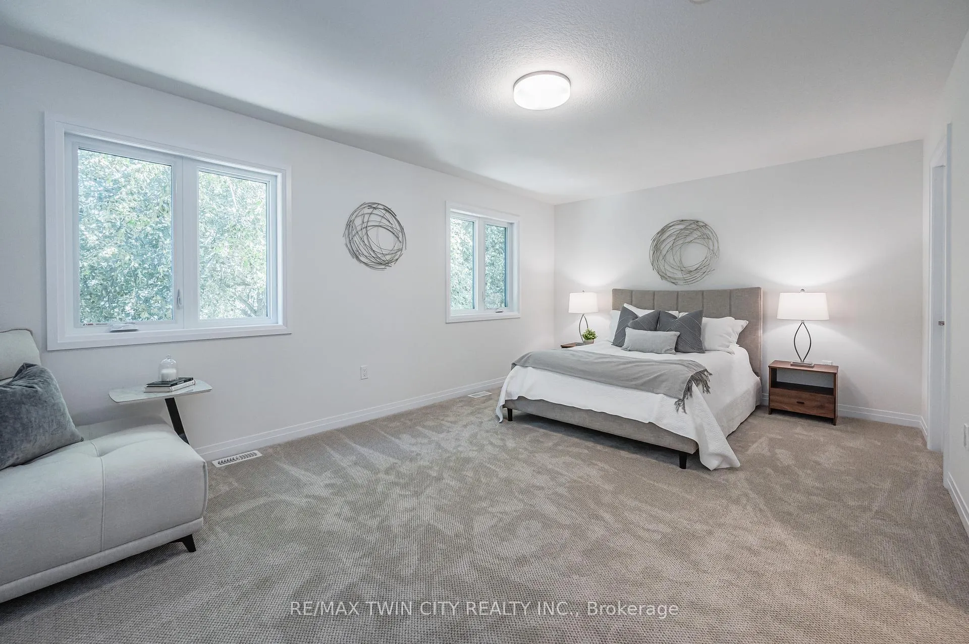 Photo 24 of Unit 68, 143 Elgin Street N, Cambridge — HOMEH
