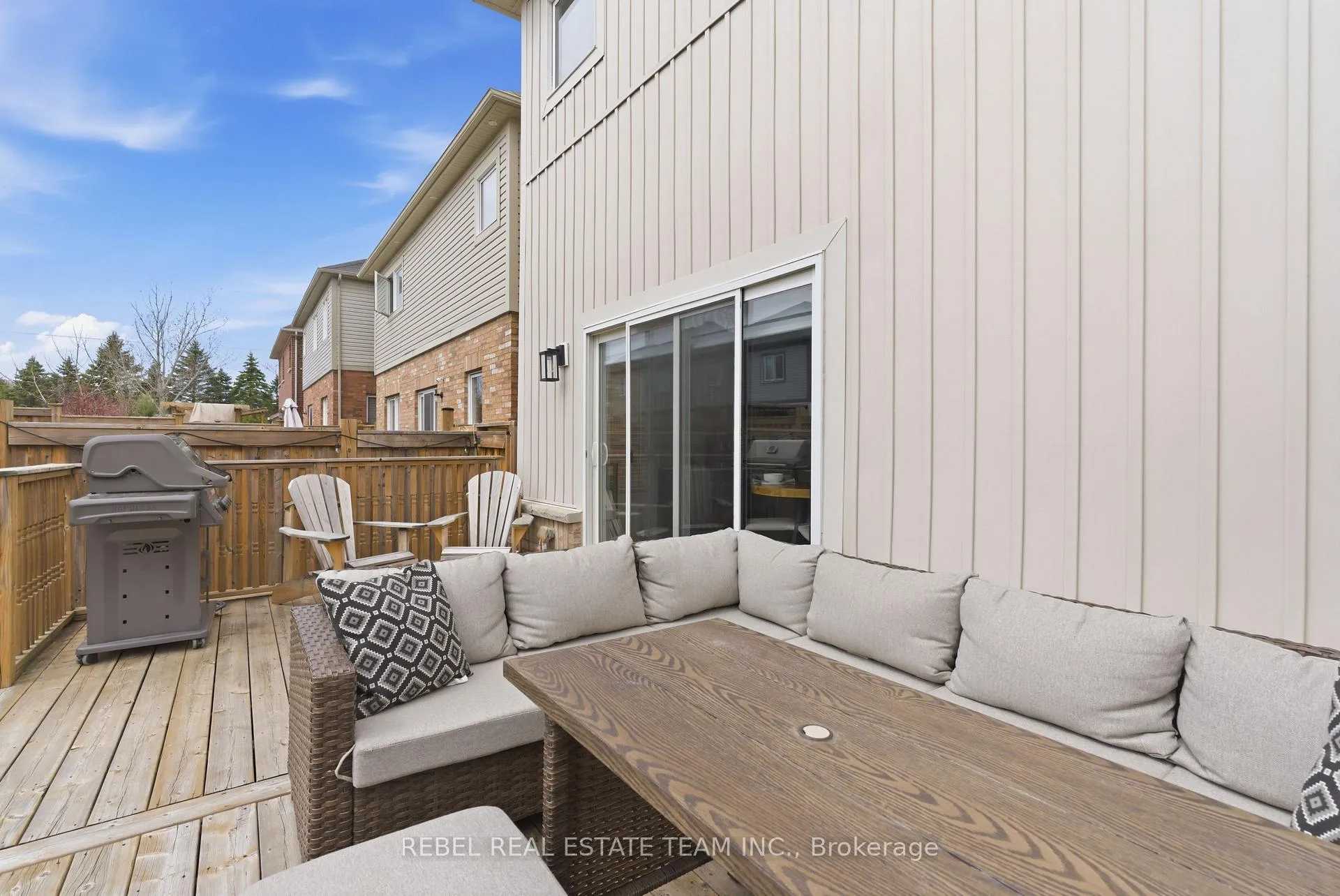 Photo 33 of 15 William Fair Drive, Clarington, Bowmanville — HOMEH