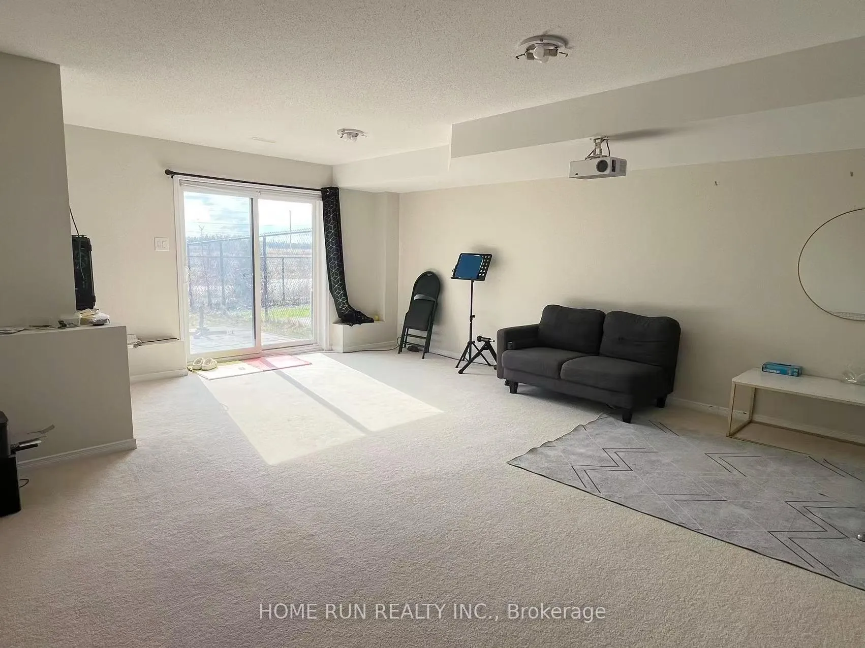 Photo 12 of 100 Escarpment Crescent, Ottawa, Kanata - Kanata Lakes/Heritage Hills — HOMEH