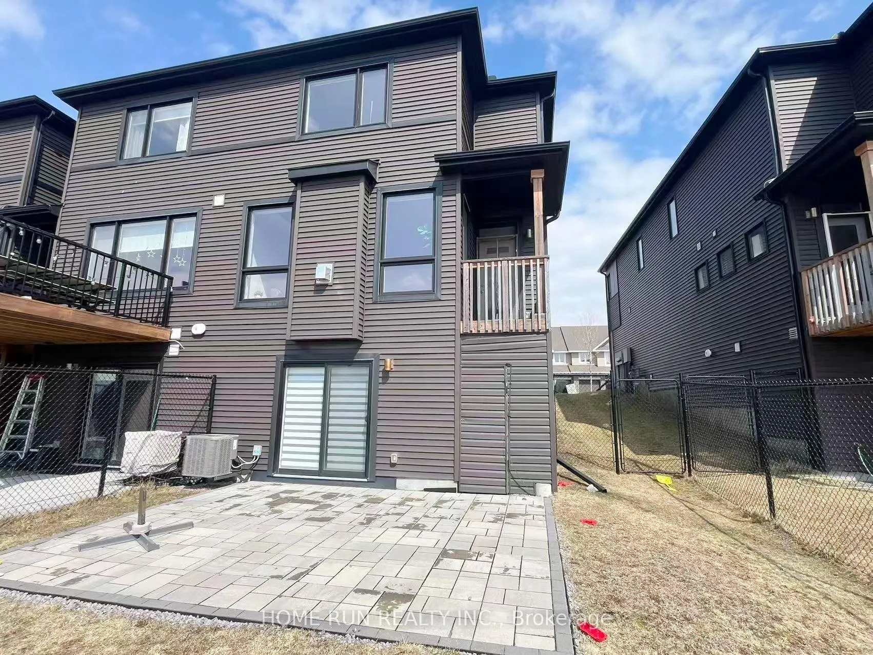 Photo 15 of 100 Escarpment Crescent, Ottawa, Kanata - Kanata Lakes/Heritage Hills — HOMEH