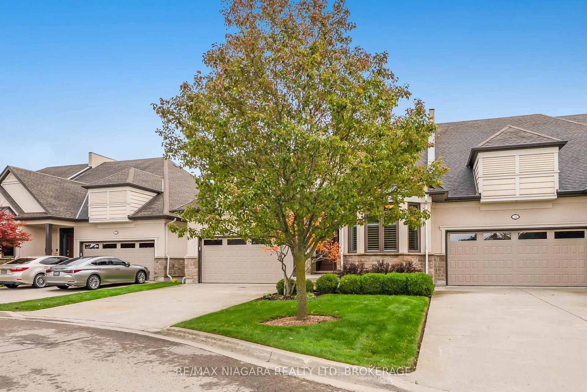 Photo 33 of 24 Emerald Common, St. Catharines, Lakeshore — HOMEH