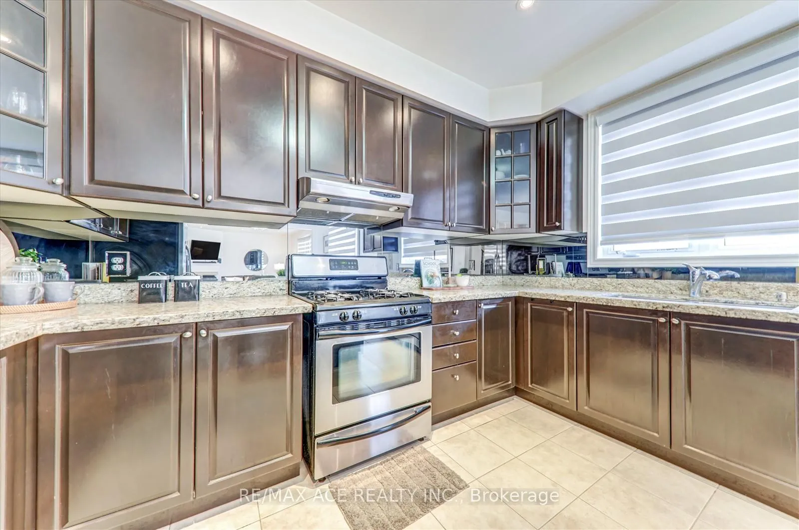 Photo 13 of 46 Purebrook Crescent, Brampton, Brampton East — HOMEH