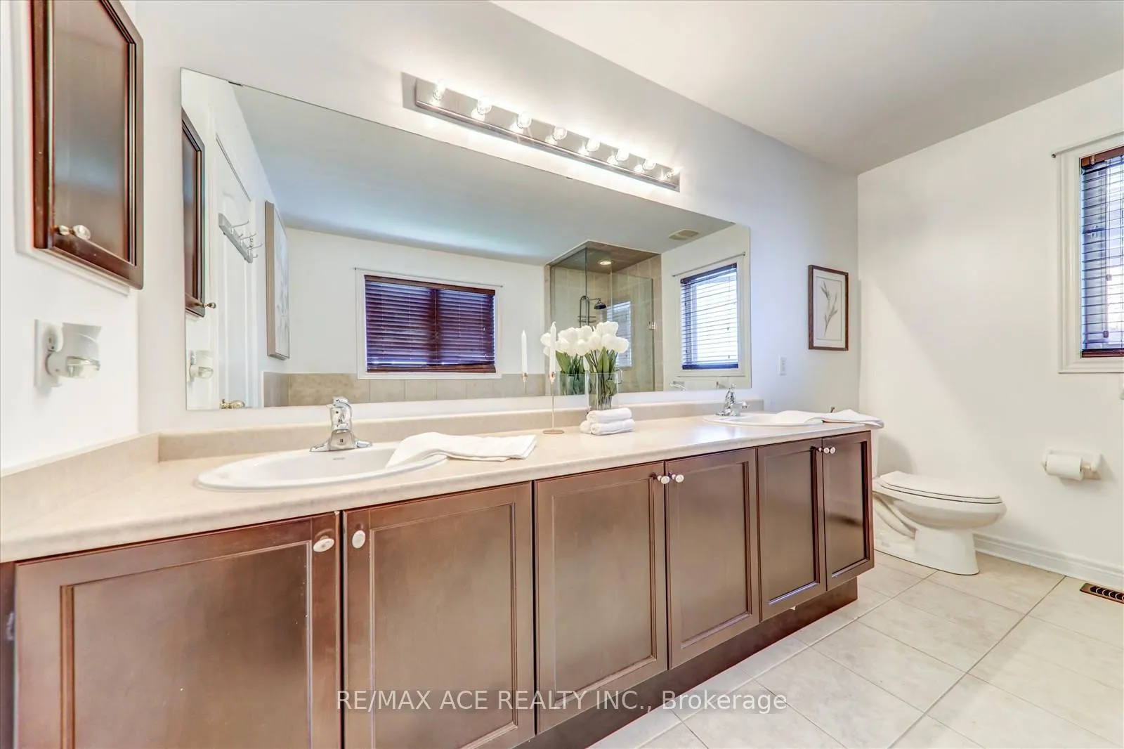 Photo 23 of 46 Purebrook Crescent, Brampton, Brampton East — HOMEH