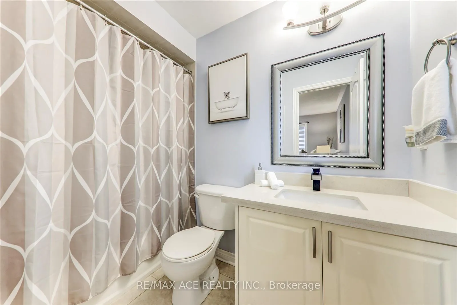 Photo 26 of 46 Purebrook Crescent, Brampton, Brampton East — HOMEH