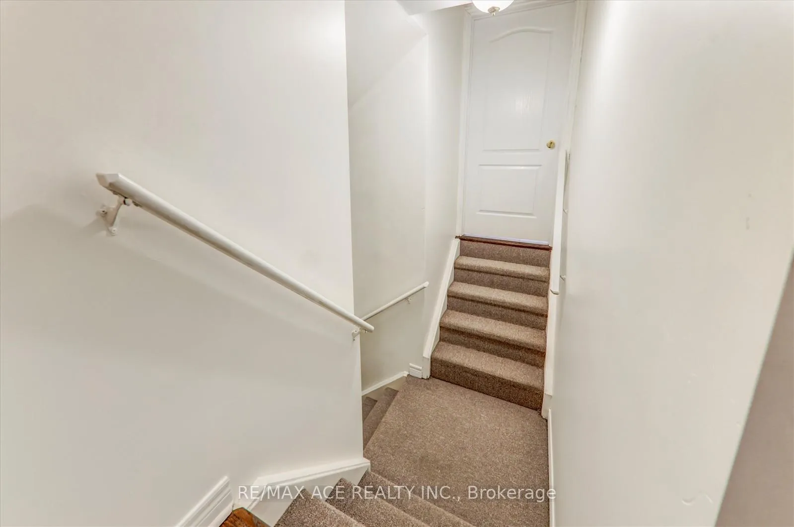 Photo 32 of 46 Purebrook Crescent, Brampton, Brampton East — HOMEH