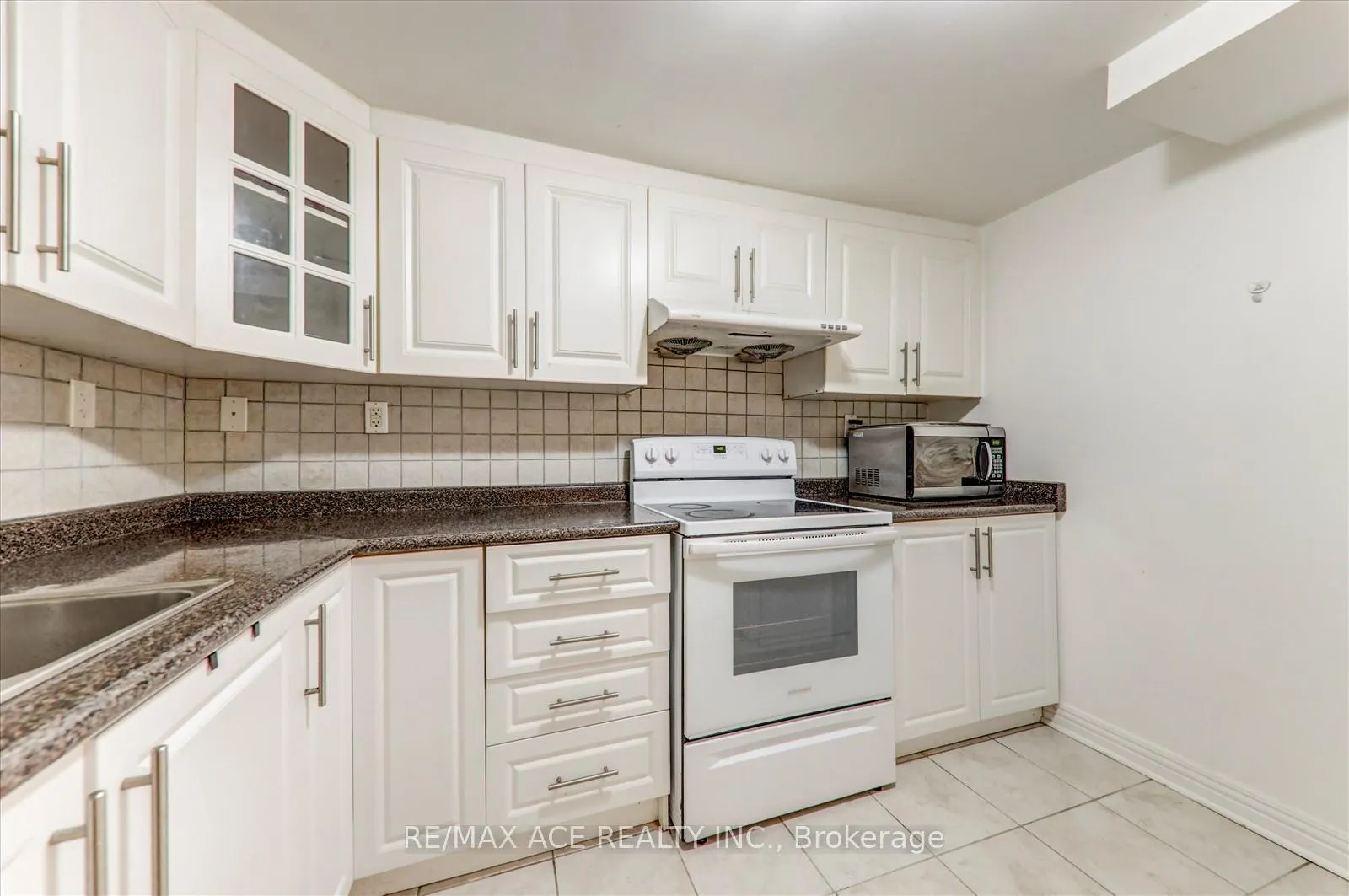 Photo 40 of 46 Purebrook Crescent, Brampton, Brampton East — HOMEH