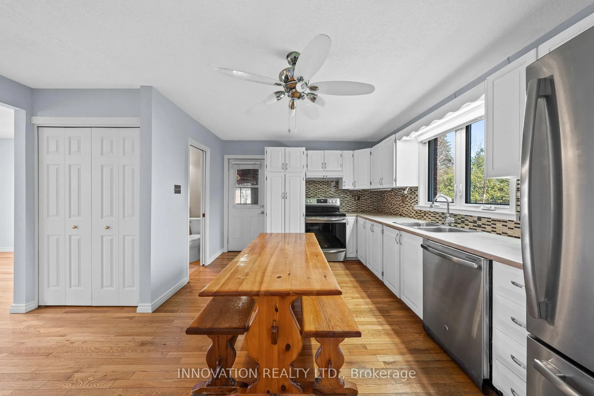 Photo 9 of 114 Poole Street, Ottawa, Fitzroy — HOMEH