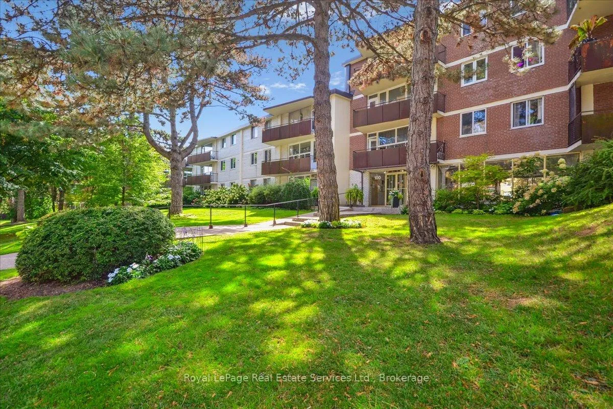 Photo 1 of Unit 203, 100 Coe Hill Drive, Toronto, High Park-Swansea — HOMEH