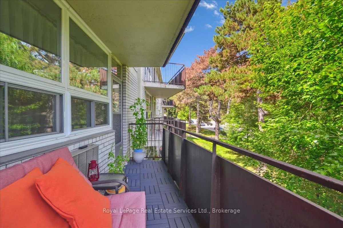 Photo 12 of Unit 203, 100 Coe Hill Drive, Toronto, High Park-Swansea — HOMEH