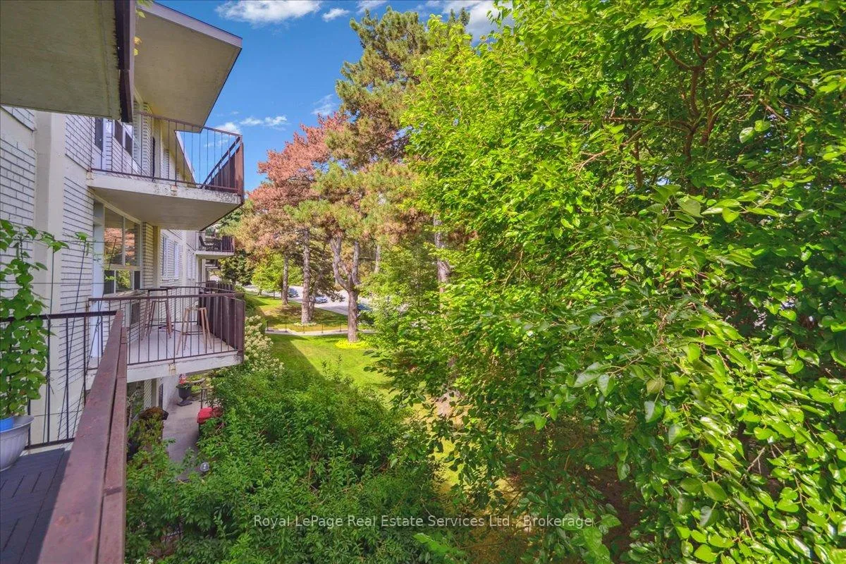 Photo 13 of Unit 203, 100 Coe Hill Drive, Toronto, High Park-Swansea — HOMEH