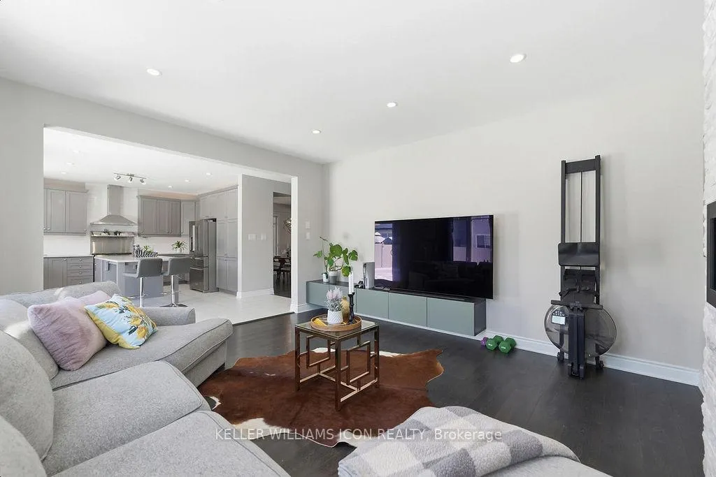 Photo 24 of 307 Nonius Street, Ottawa, Kanata - Emerald Meadows/Trailwest — HOMEH