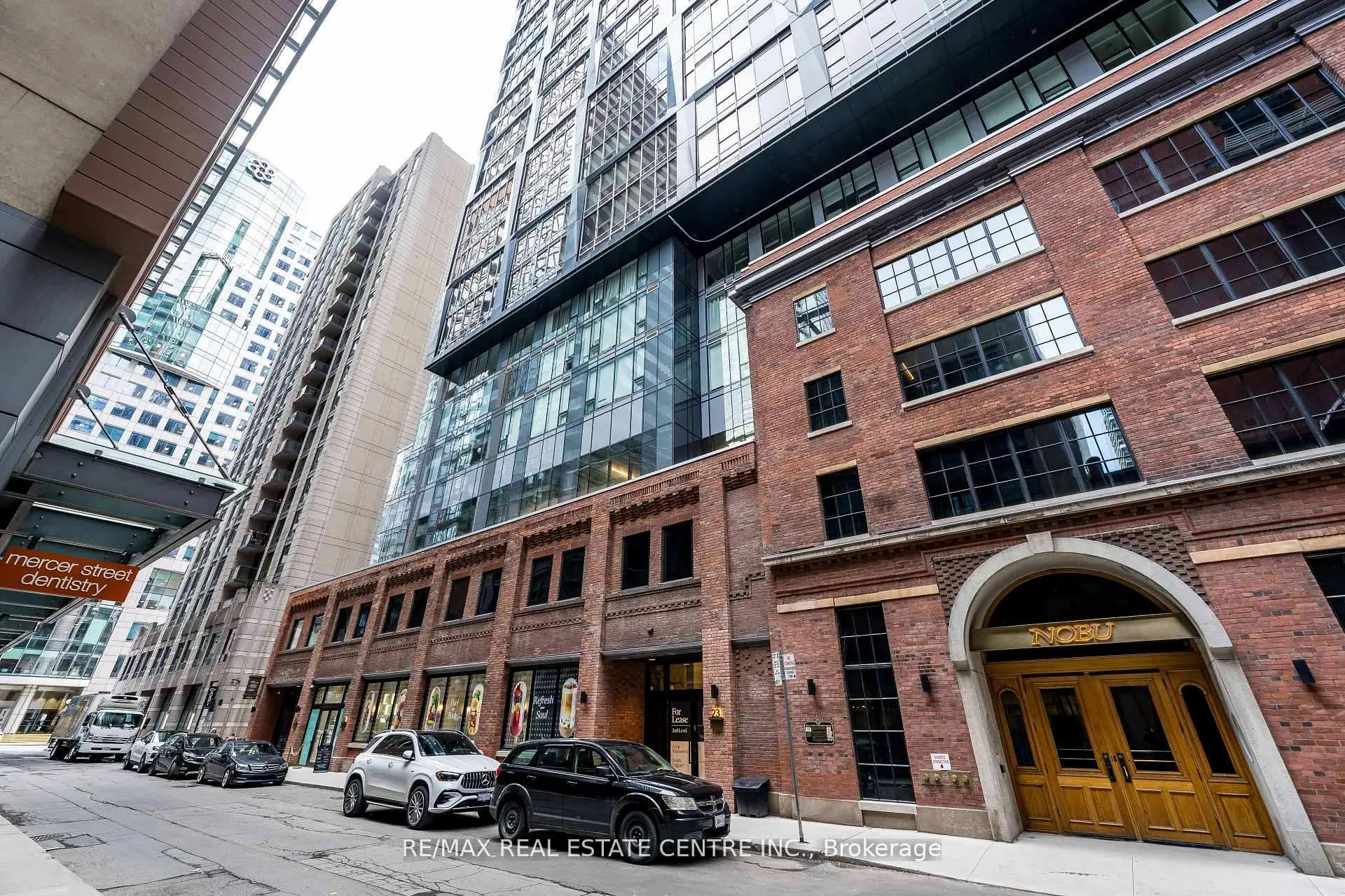 Photo 2 of Unit 3504, 15 Mercer Street, Toronto, Waterfront Communities — HOMEH