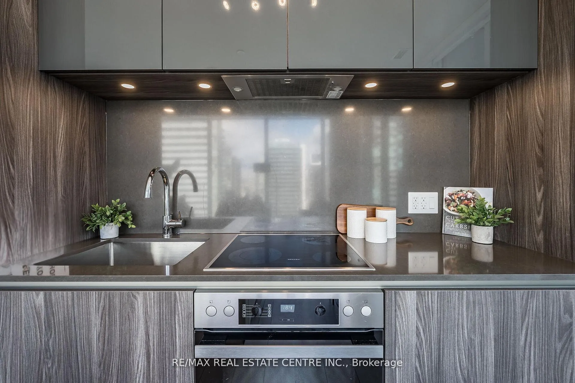Photo 19 of Unit 3504, 15 Mercer Street, Toronto, Waterfront Communities — HOMEH