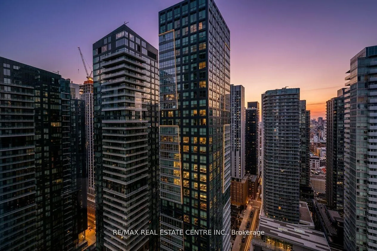 Photo 39 of Unit 3504, 15 Mercer Street, Toronto, Waterfront Communities — HOMEH