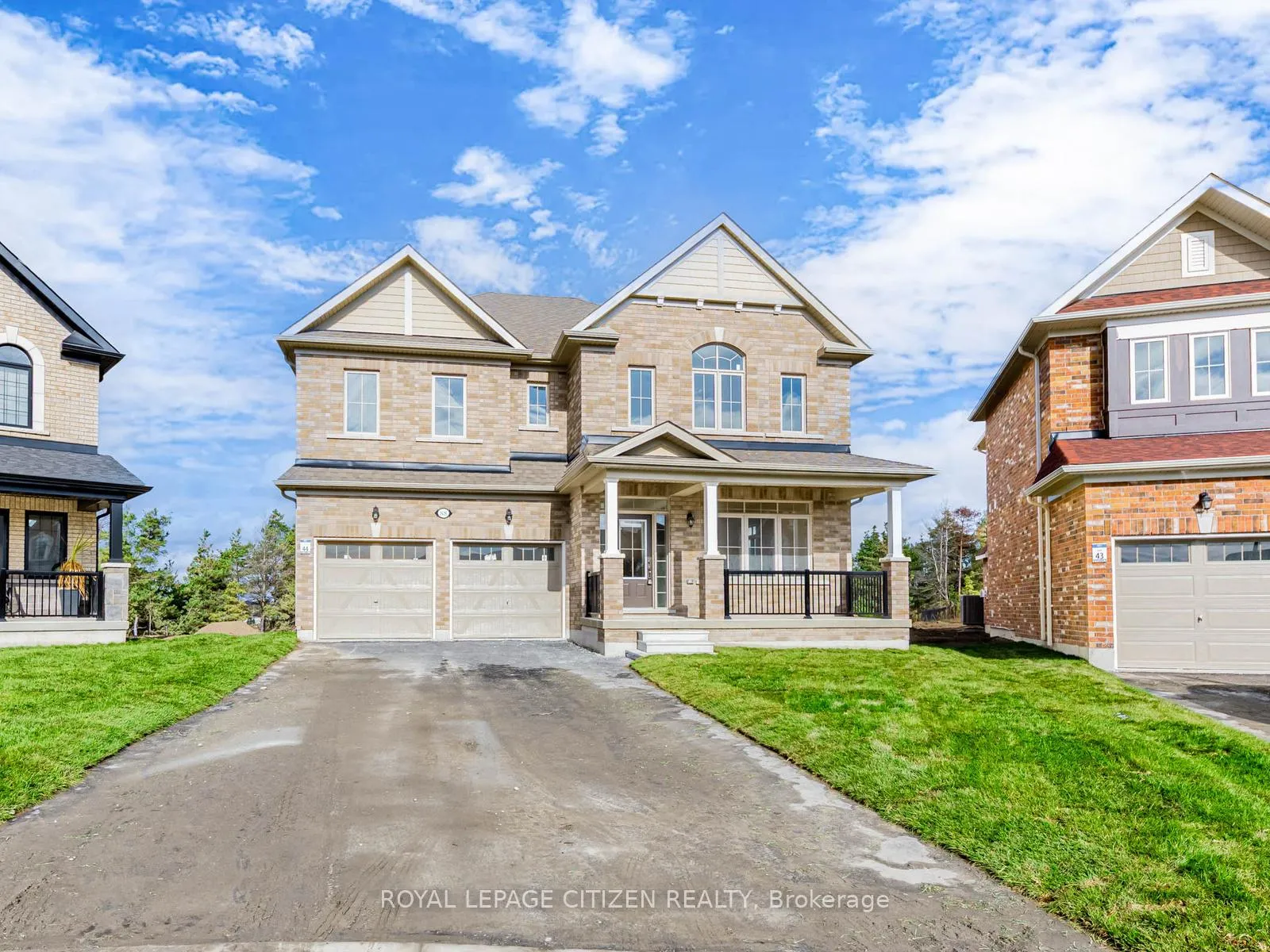 Photo 2 of 88 Lawrence D. Pridham Avenue, New Tecumseth, Alliston — HOMEH