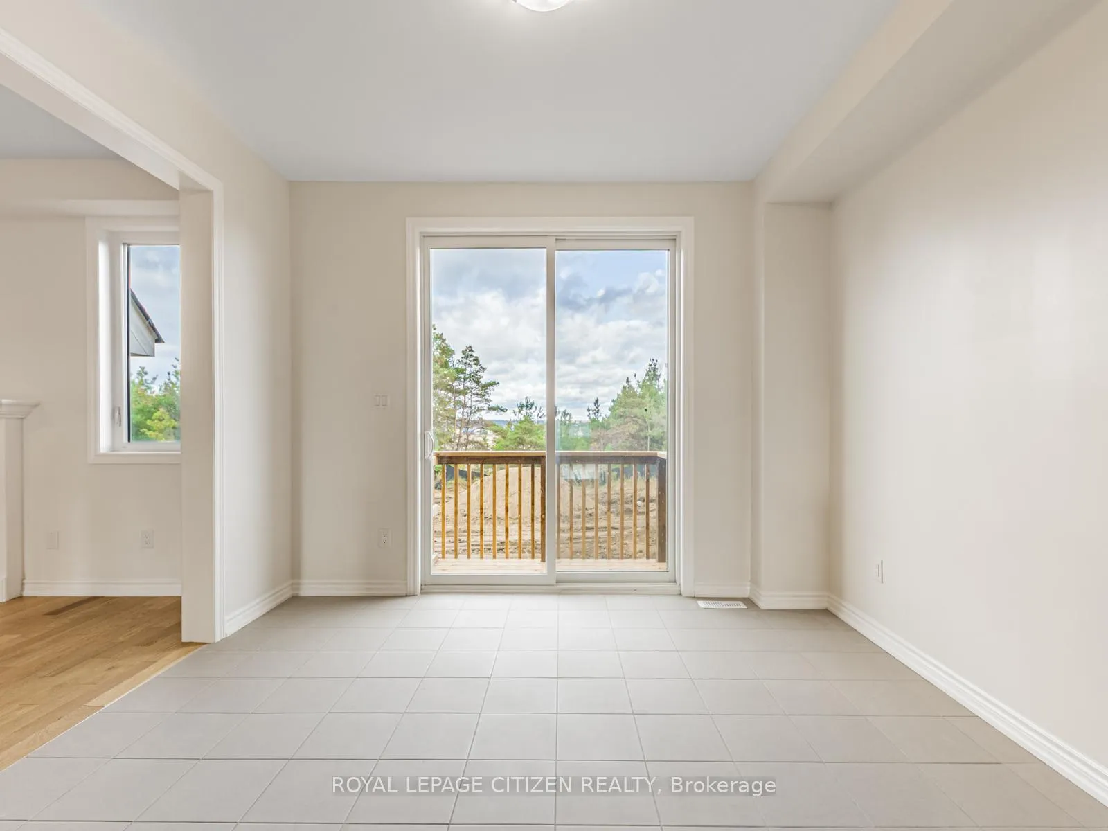 Photo 12 of 88 Lawrence D. Pridham Avenue, New Tecumseth, Alliston — HOMEH