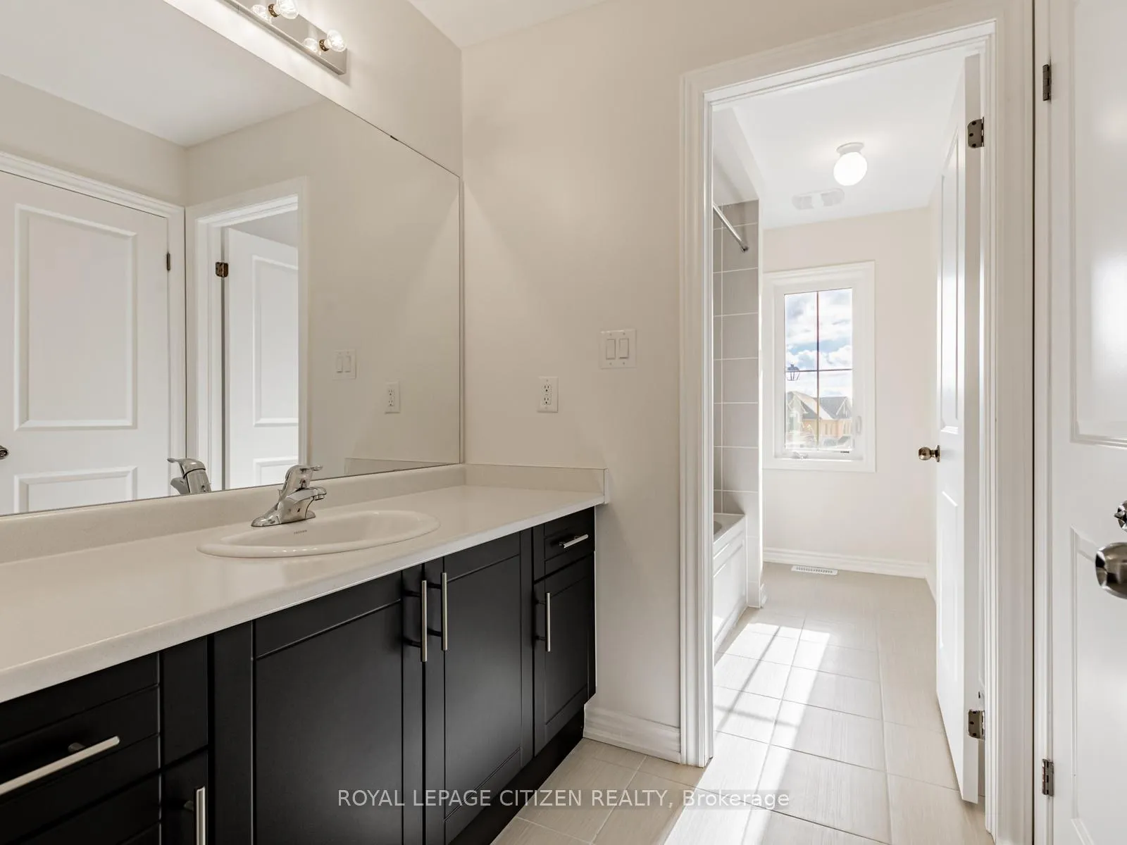 Photo 33 of 88 Lawrence D. Pridham Avenue, New Tecumseth, Alliston — HOMEH