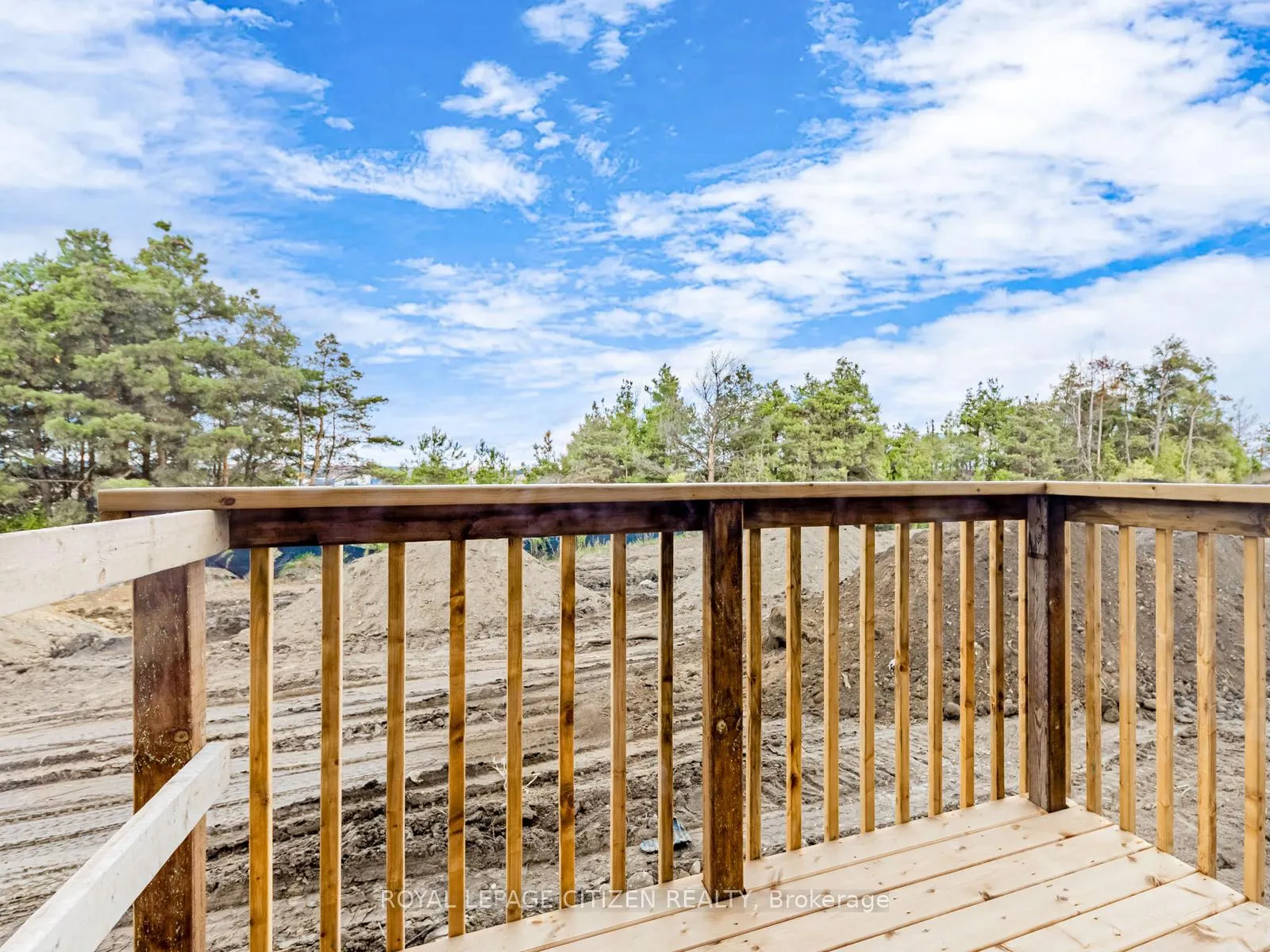 Photo 40 of 88 Lawrence D. Pridham Avenue, New Tecumseth, Alliston — HOMEH