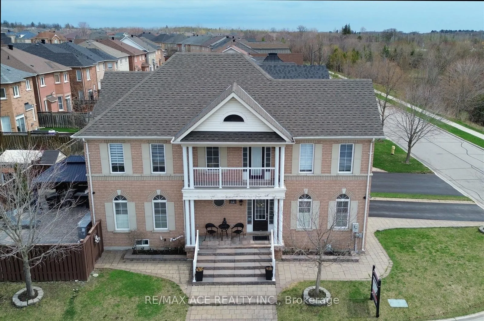 Photo 8 of Unit Main, 12 Smoothwater Terrace, Markham, Box Grove — HOMEH