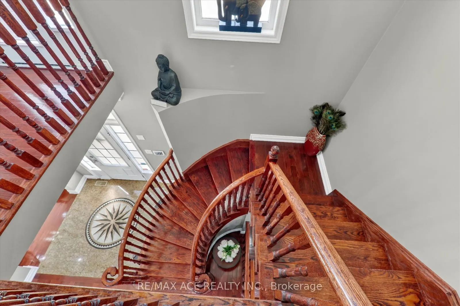 Photo 26 of Unit Main, 12 Smoothwater Terrace, Markham, Box Grove — HOMEH