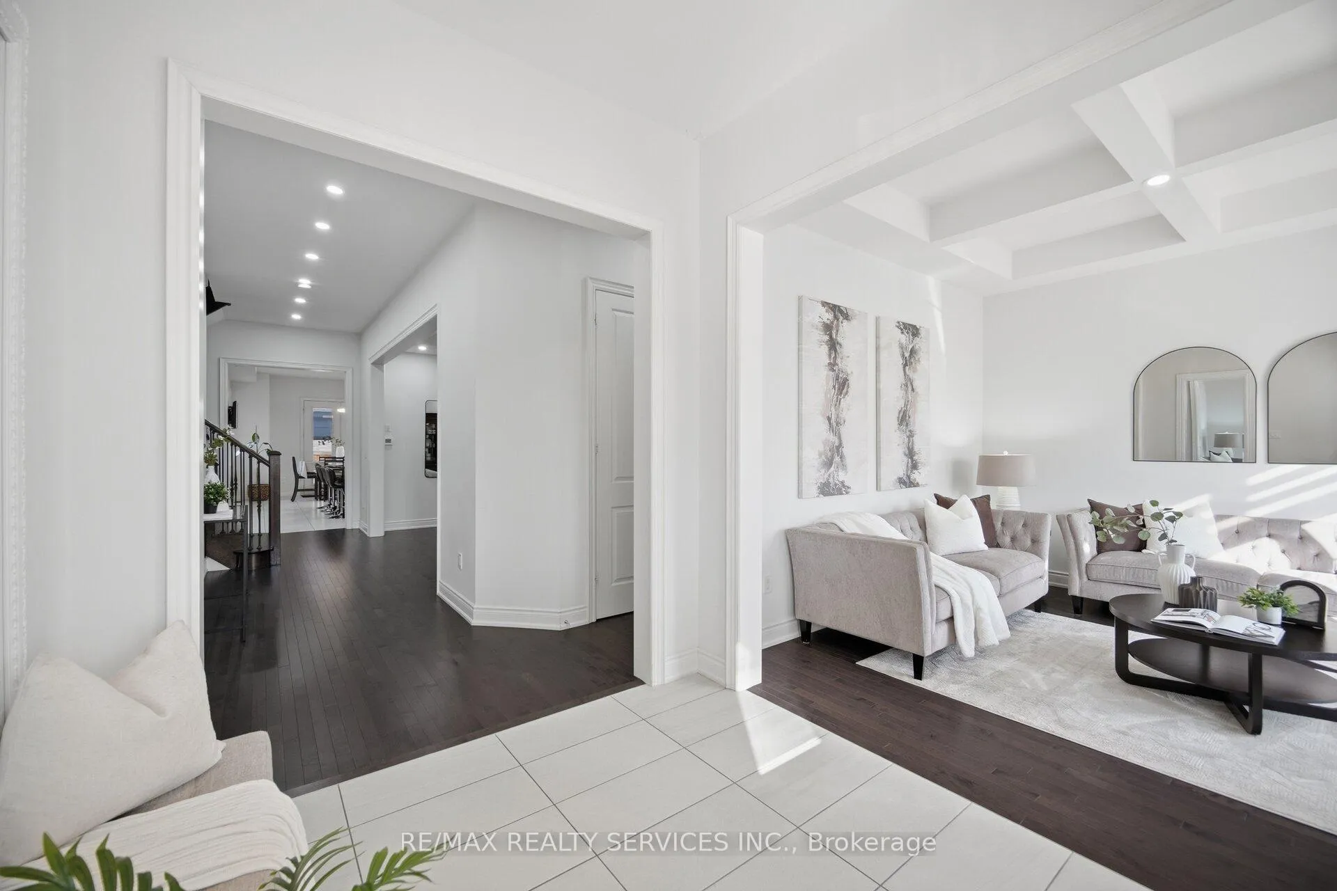 Photo 3 of 67 Degrey Drive, Brampton, Bram East — HOMEH
