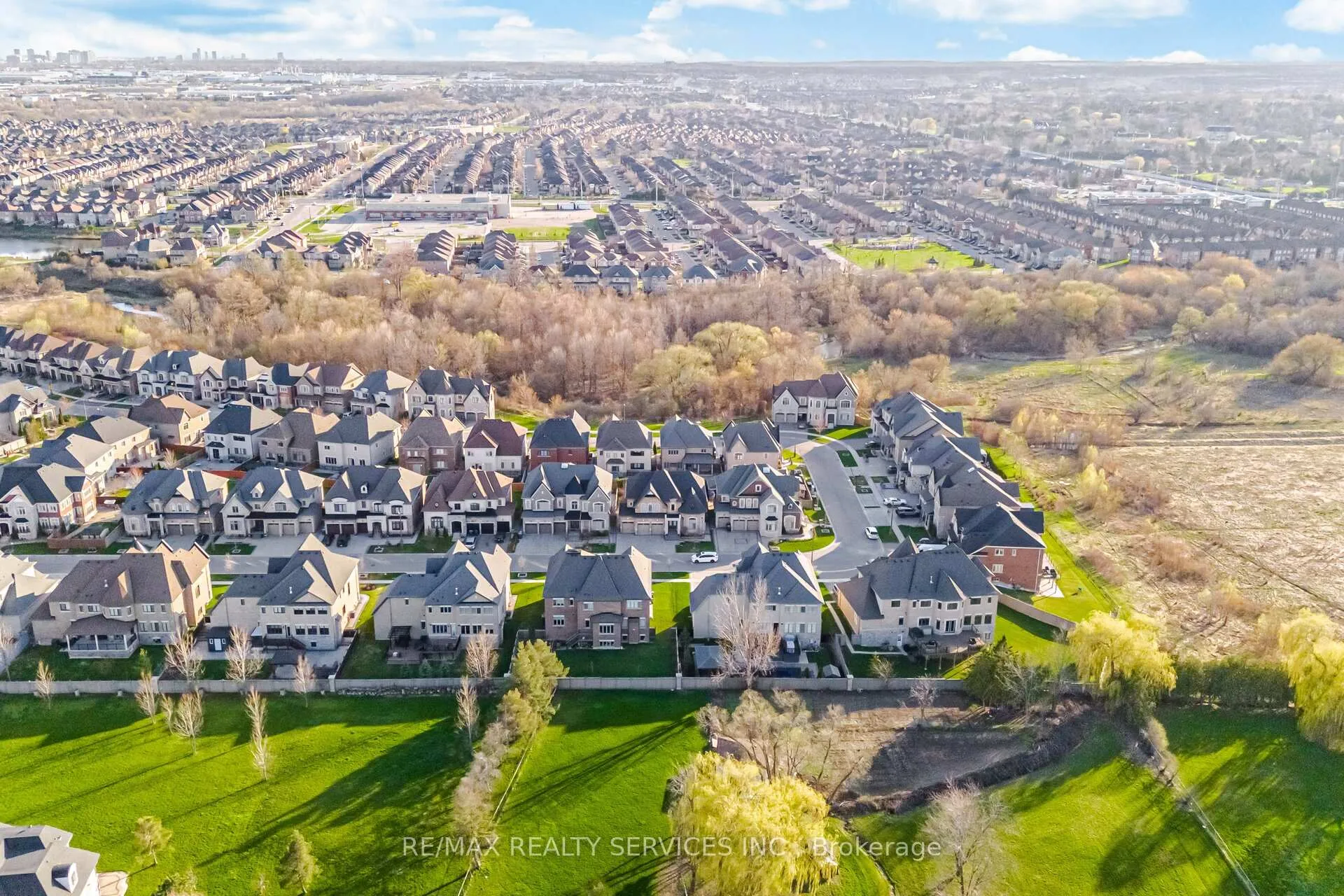 Photo 48 of 67 Degrey Drive, Brampton, Bram East — HOMEH