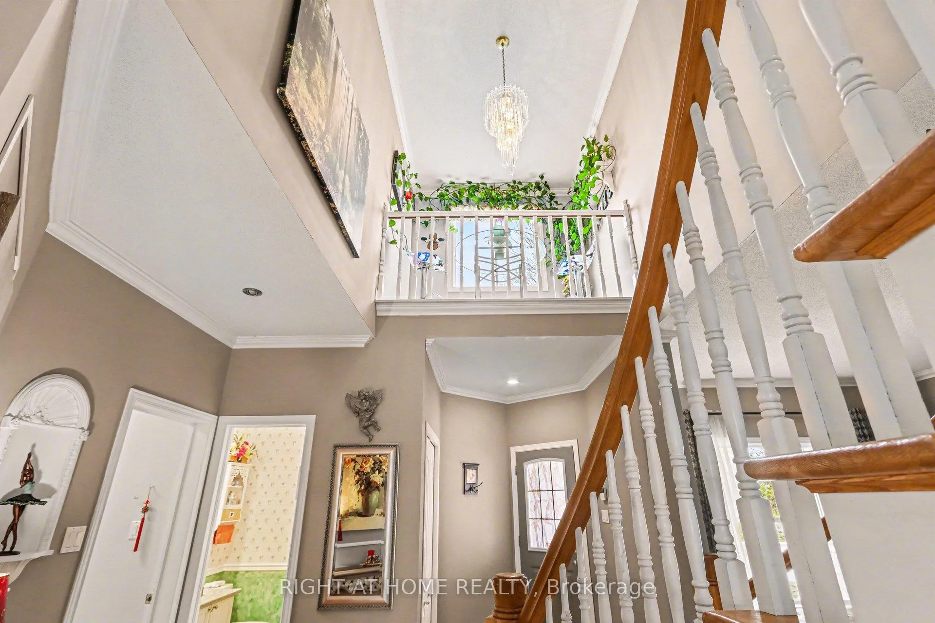 Photo 5 of 257 Stoneway Drive, Ottawa, Barrhaven East — HOMEH