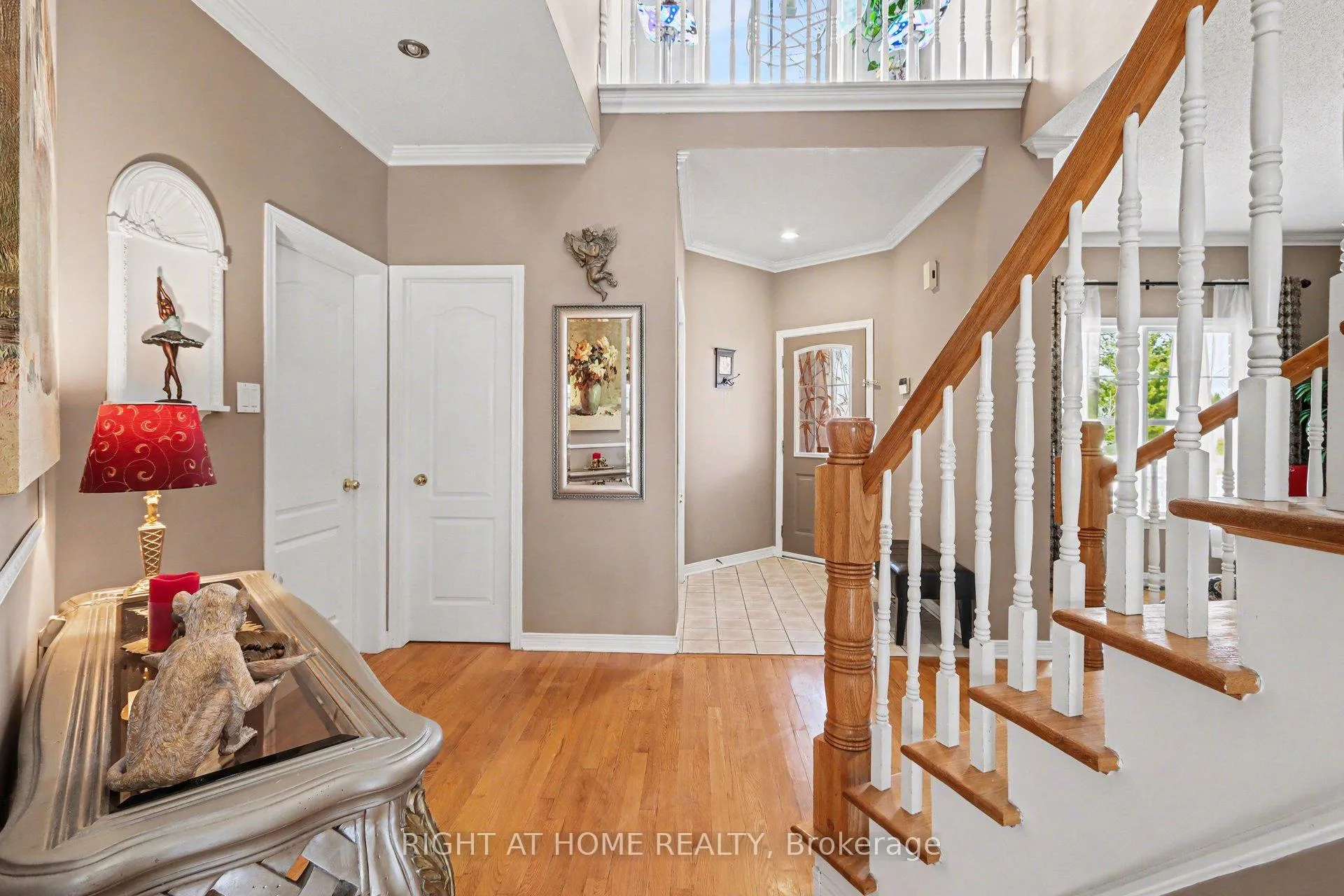 Photo 6 of 257 Stoneway Drive, Ottawa, Barrhaven East — HOMEH
