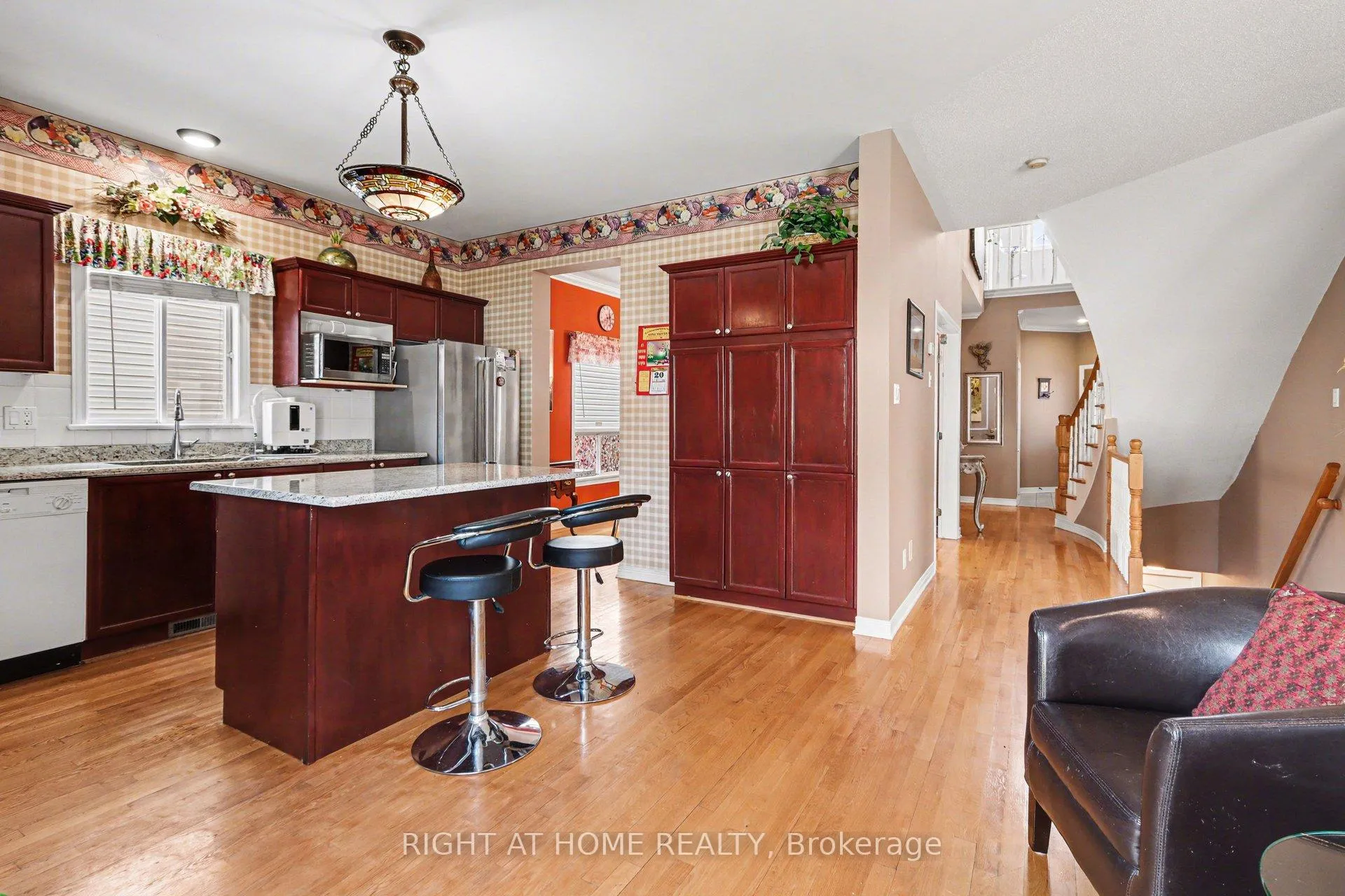 Photo 19 of 257 Stoneway Drive, Ottawa, Barrhaven East — HOMEH