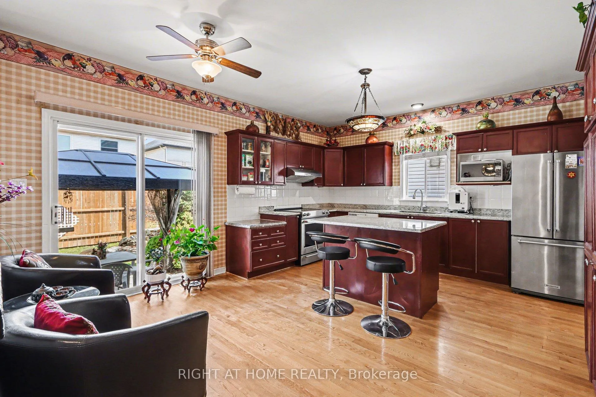 Photo 21 of 257 Stoneway Drive, Ottawa, Barrhaven East — HOMEH
