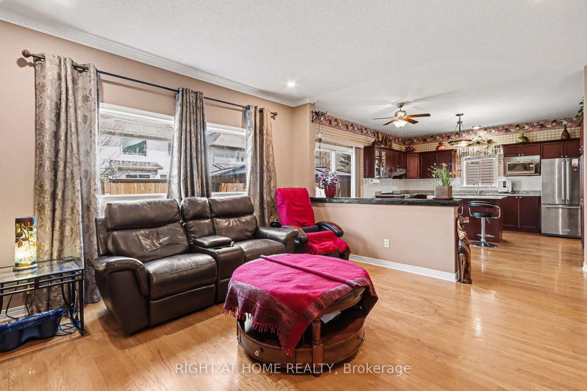 Photo 23 of 257 Stoneway Drive, Ottawa, Barrhaven East — HOMEH