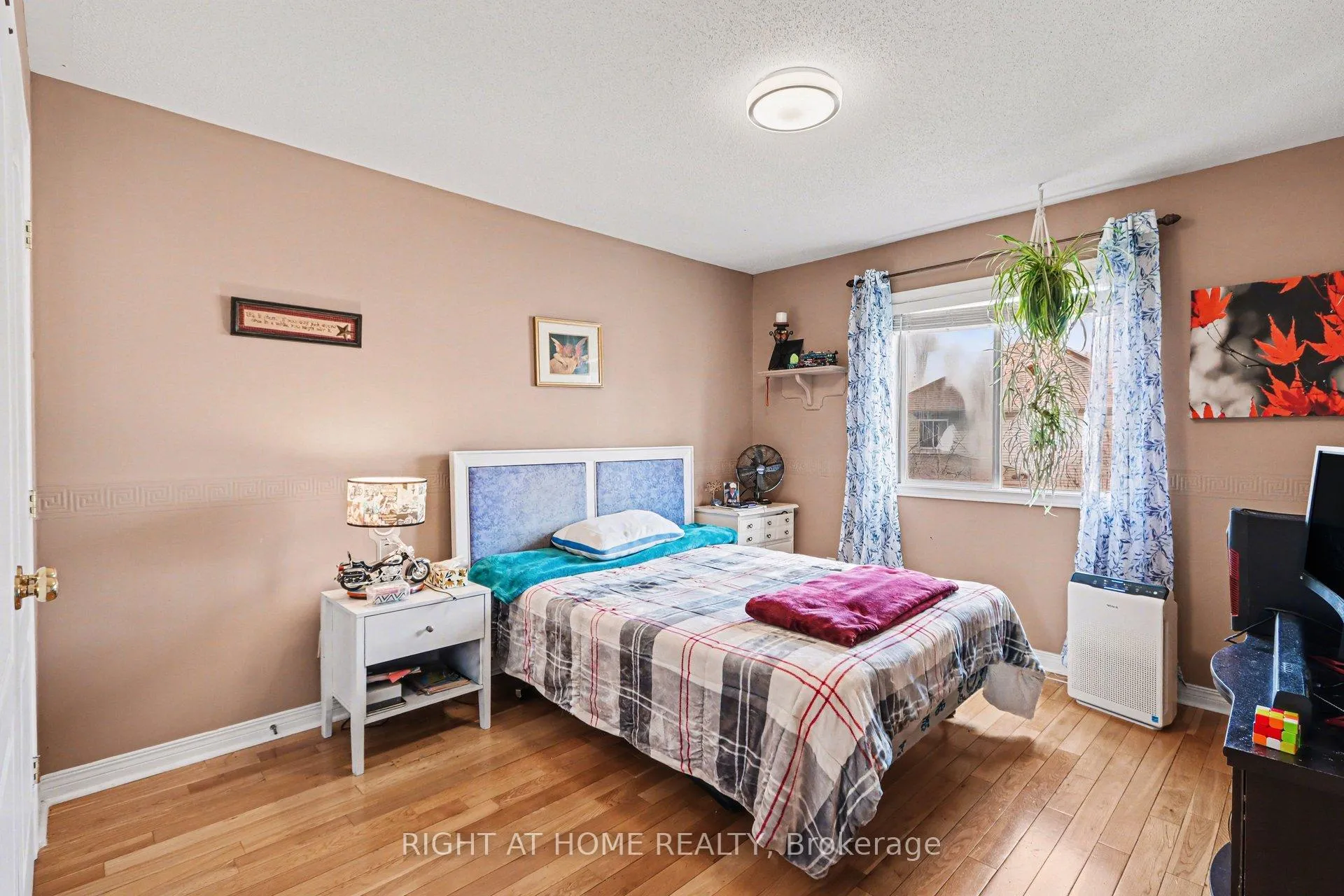 Photo 37 of 257 Stoneway Drive, Ottawa, Barrhaven East — HOMEH