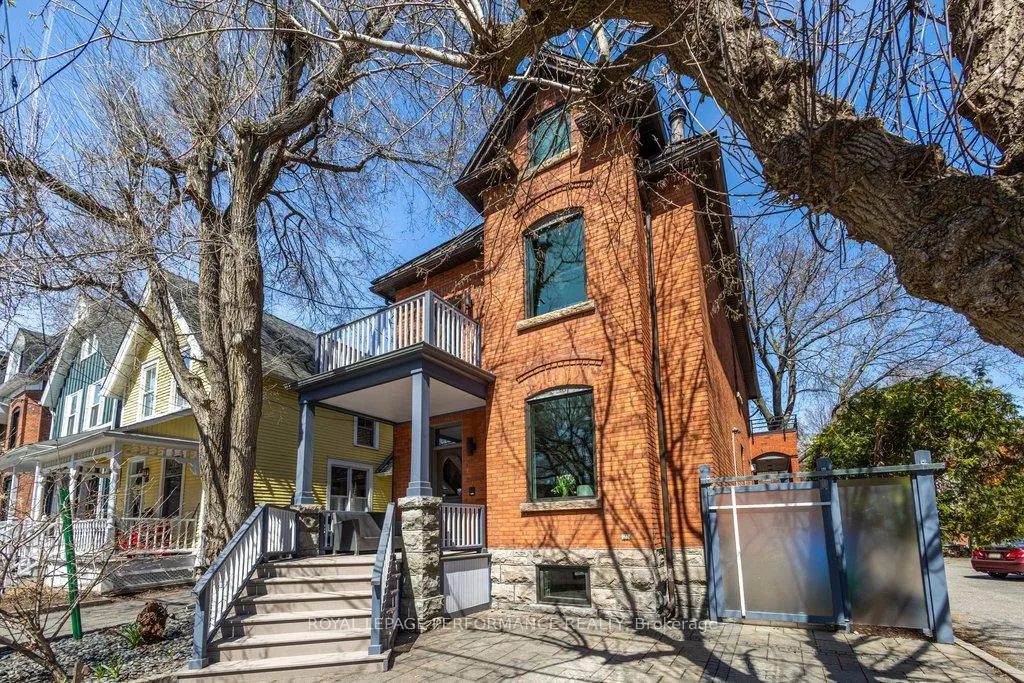 Photo 1 of 35 Waverley Street, Ottawa, Ottawa Centre/Golden Triangle — HOMEH