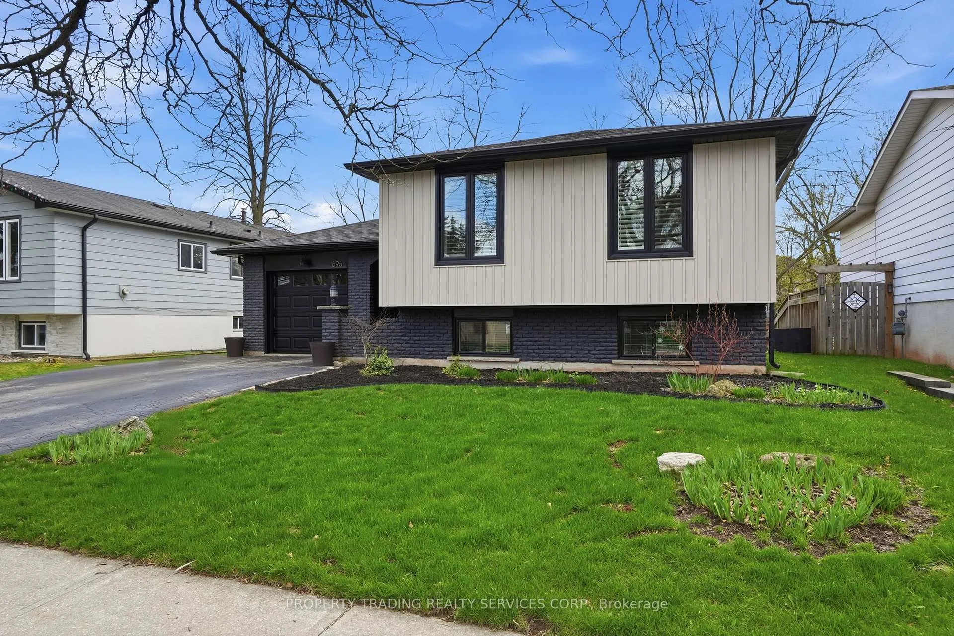 Photo 2 of 696 Francis Road, Burlington, LaSalle — HOMEH