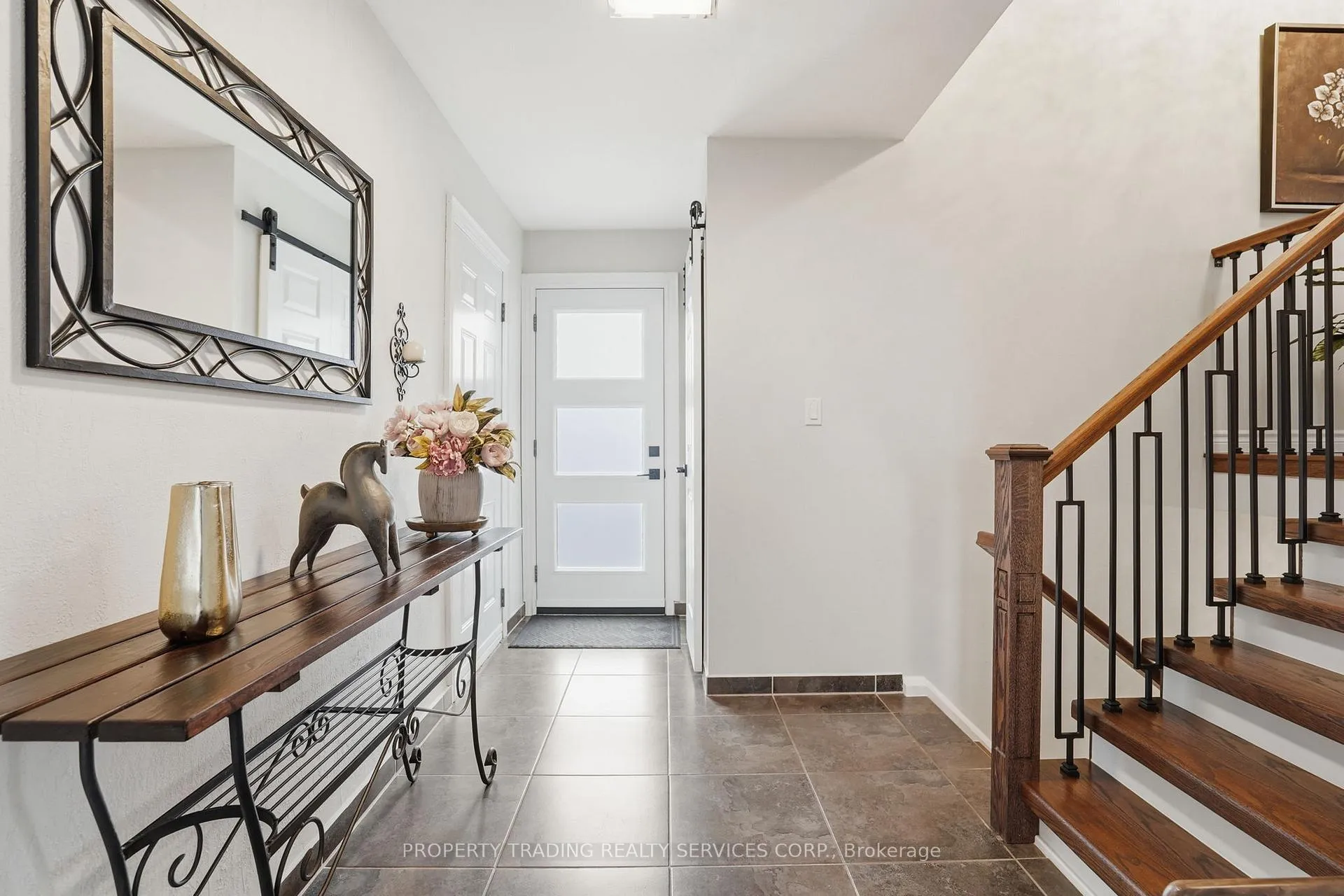 Photo 6 of 696 Francis Road, Burlington, LaSalle — HOMEH