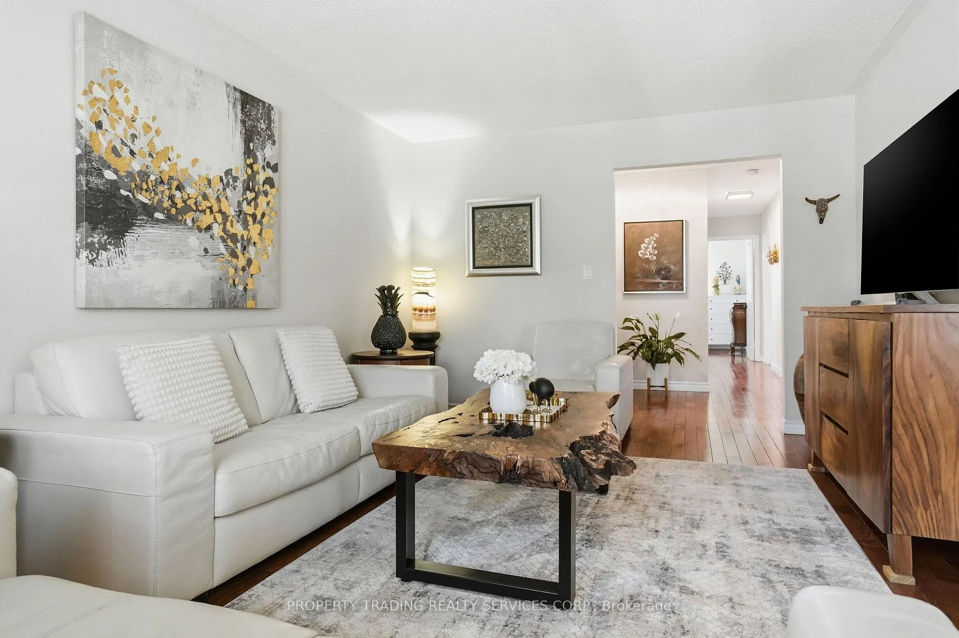 Photo 11 of 696 Francis Road, Burlington, LaSalle — HOMEH
