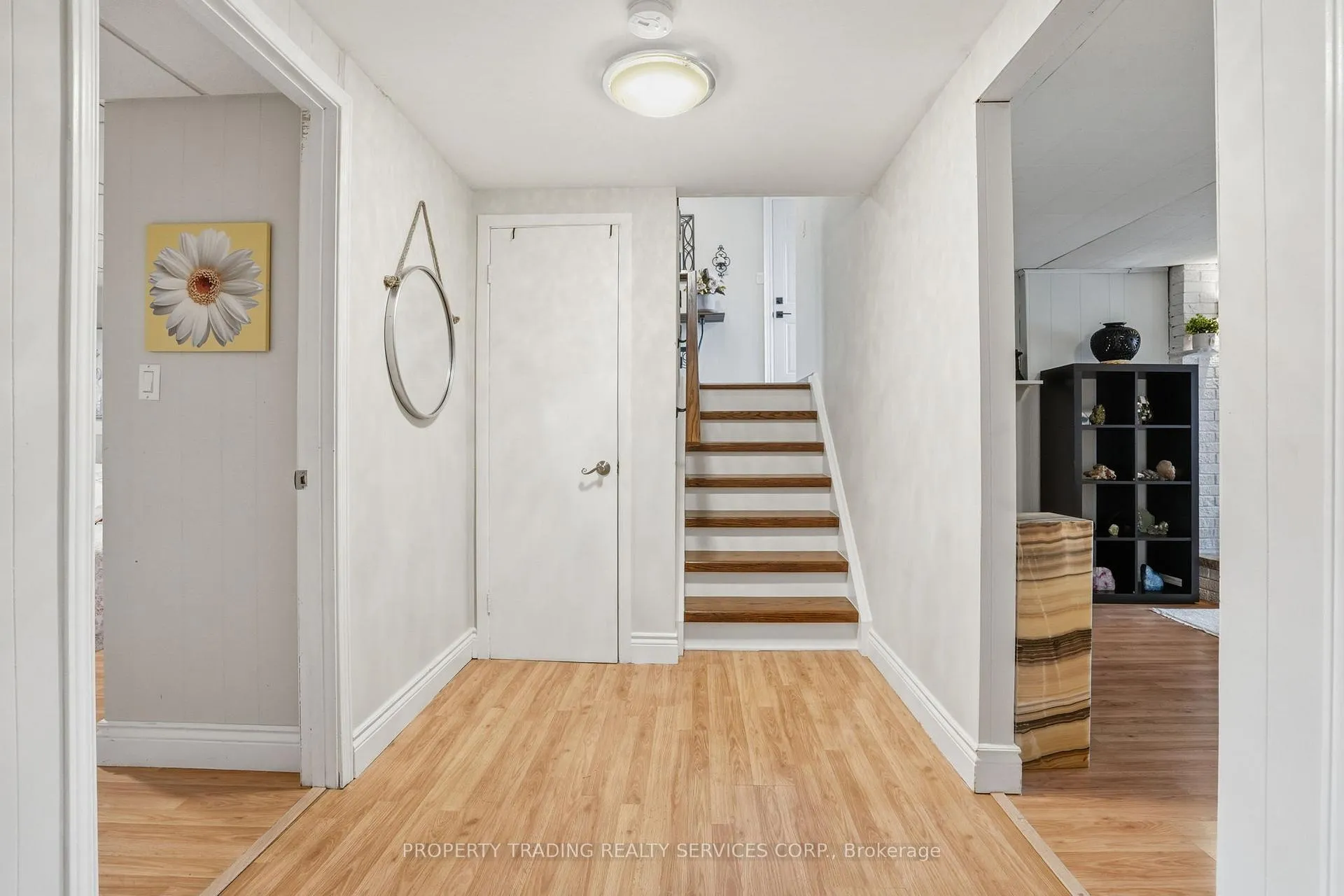 Photo 27 of 696 Francis Road, Burlington, LaSalle — HOMEH