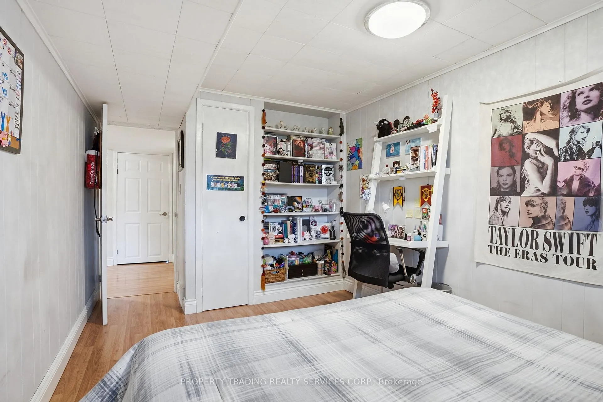 Photo 34 of 696 Francis Road, Burlington, LaSalle — HOMEH