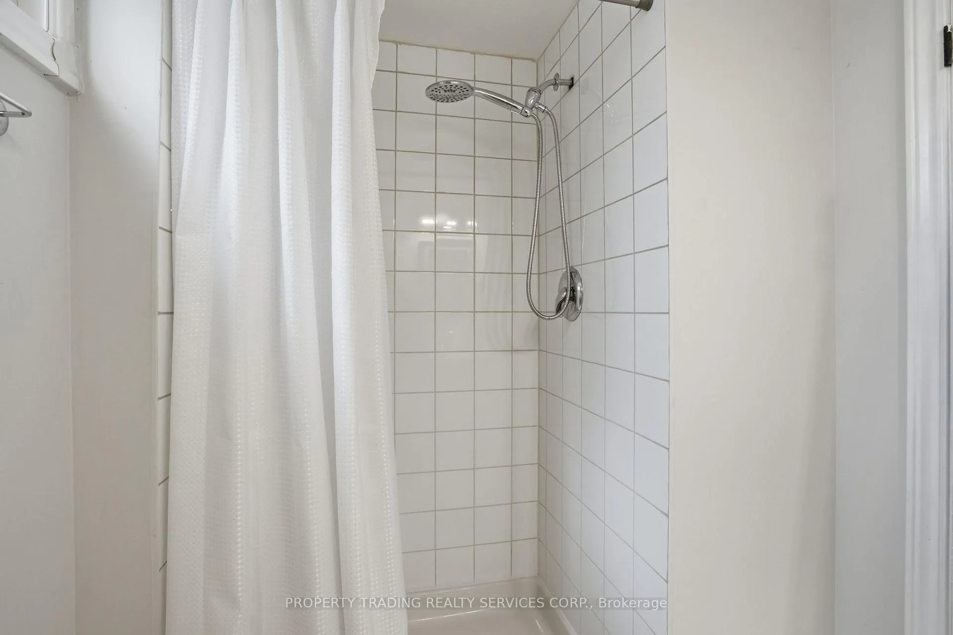 Photo 36 of 696 Francis Road, Burlington, LaSalle — HOMEH