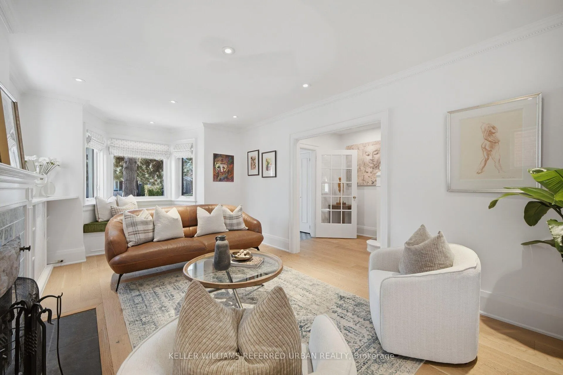 Photo 5 of 29 Thurston Road, Toronto, Mount Pleasant East — HOMEH