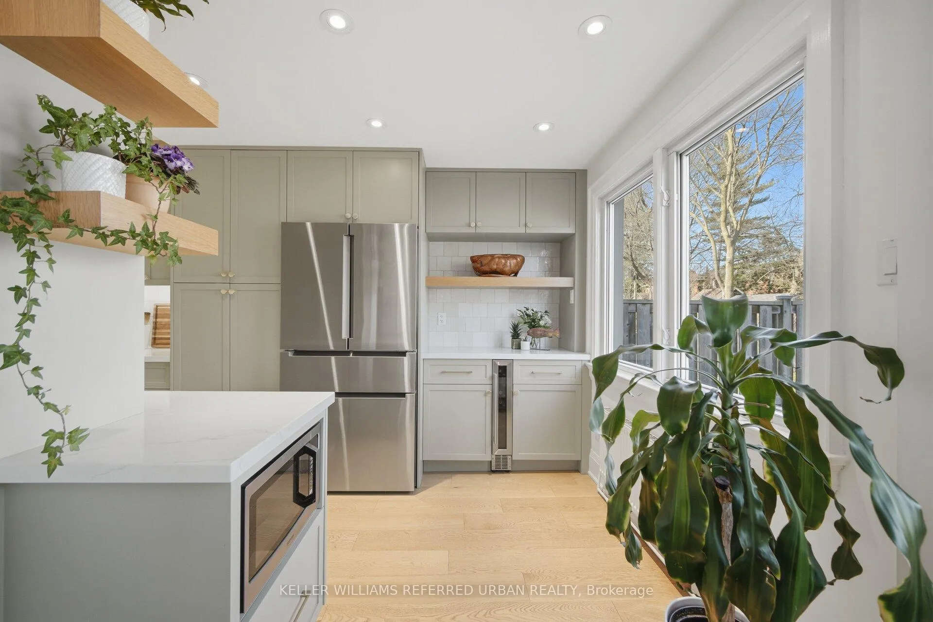 Photo 14 of 29 Thurston Road, Toronto, Mount Pleasant East — HOMEH