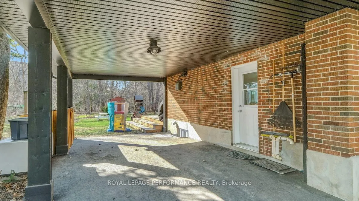 Photo 44 of 1638 Abbey Road, Ottawa, Riverview Park — HOMEH