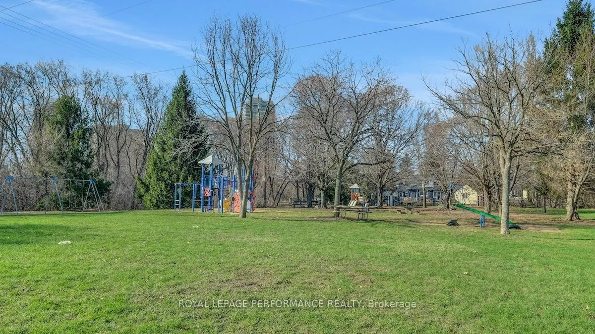 Photo 45 of 1638 Abbey Road, Ottawa, Riverview Park — HOMEH